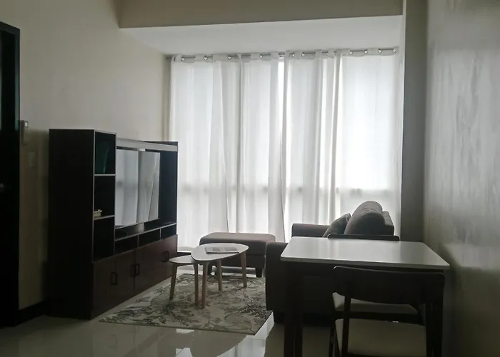 Apartment 8 Newtown Boulevard Punta Engano (Mactan)